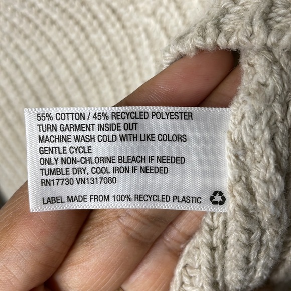 UNIVERSAL THREAD Strong Shoulder Sweater | Beige | Large - Picture 7 of 7